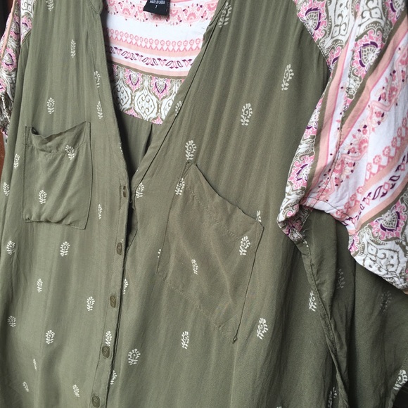 Torrid green pink print button down boho top 1x - Picture 3 of 9